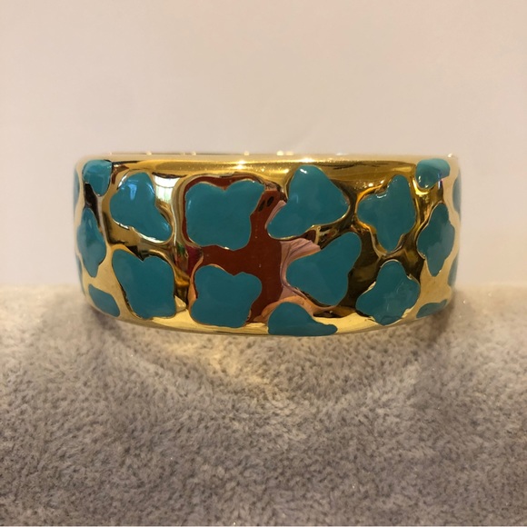 New Replica Collection made in Italy Bracelet clamper gold w/ teal animal print - Picture 1 of 15